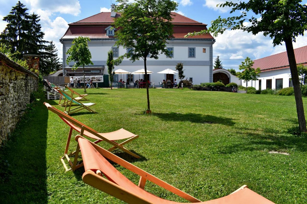 Bagolyvar Fogado- Ujfalusy Marton Vendeghaz Zirc Exterior photo
